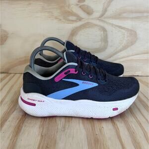 Brooks - Ghost Max 3 - Training Shoes - Black - Women's - 6.5(B) - 1203951B082